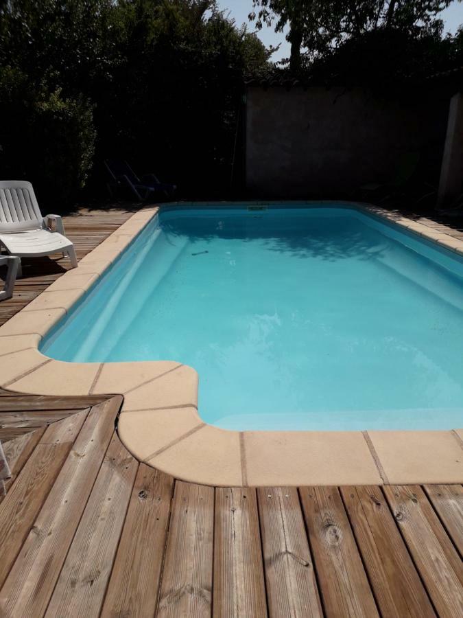 Brig'Gite LʼIsle-sur-la-Sorgue Esterno foto